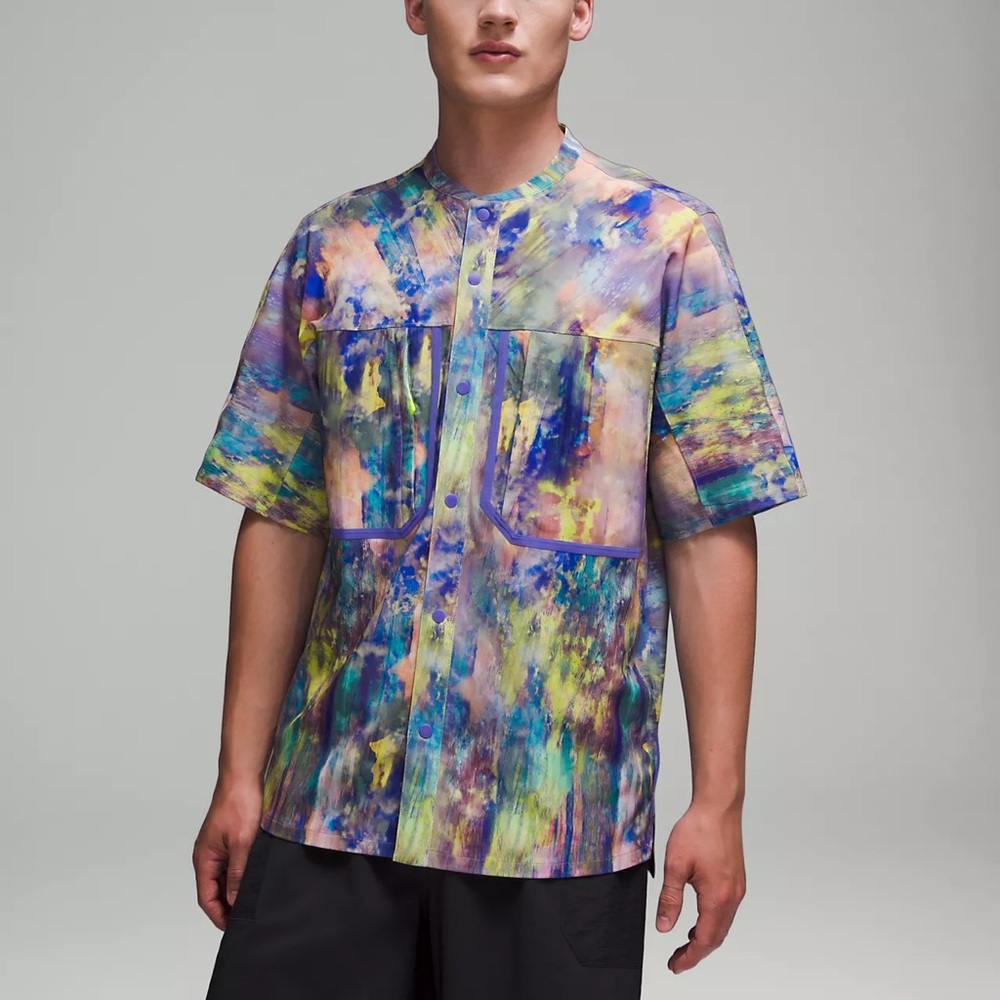 Lululemon Men’s Water-Repellent Hiking Short Sleeve Shirt New Size Large